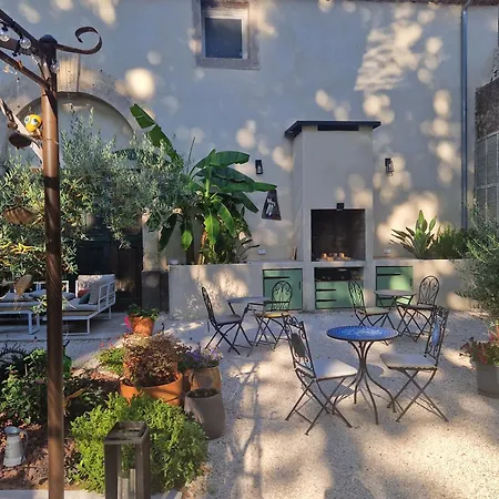 Les Bulles De Marie Bed & Breakfast